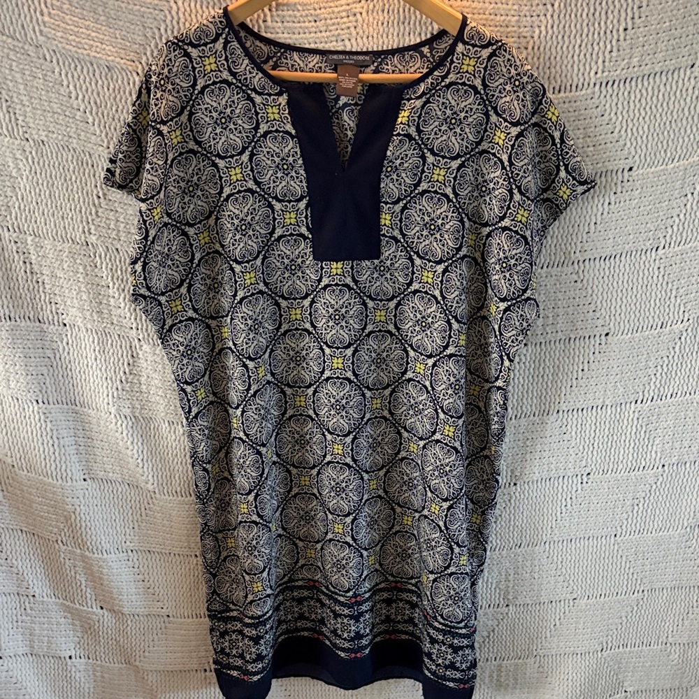 Chelsea & Theodore Navy & White Medallion Short Sleeve Dress with Yellow Accents